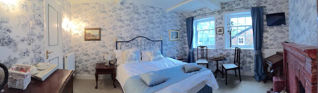 Keats Cottage Shanklin Room photo